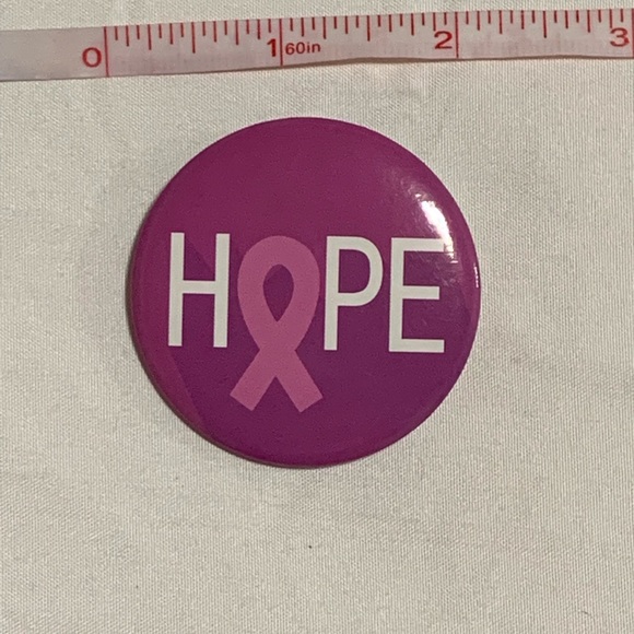 🔥LOVE & HOPE buttons. - Picture 3 of 4